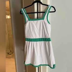 Addison Bay White and Palm Rally Dress size small